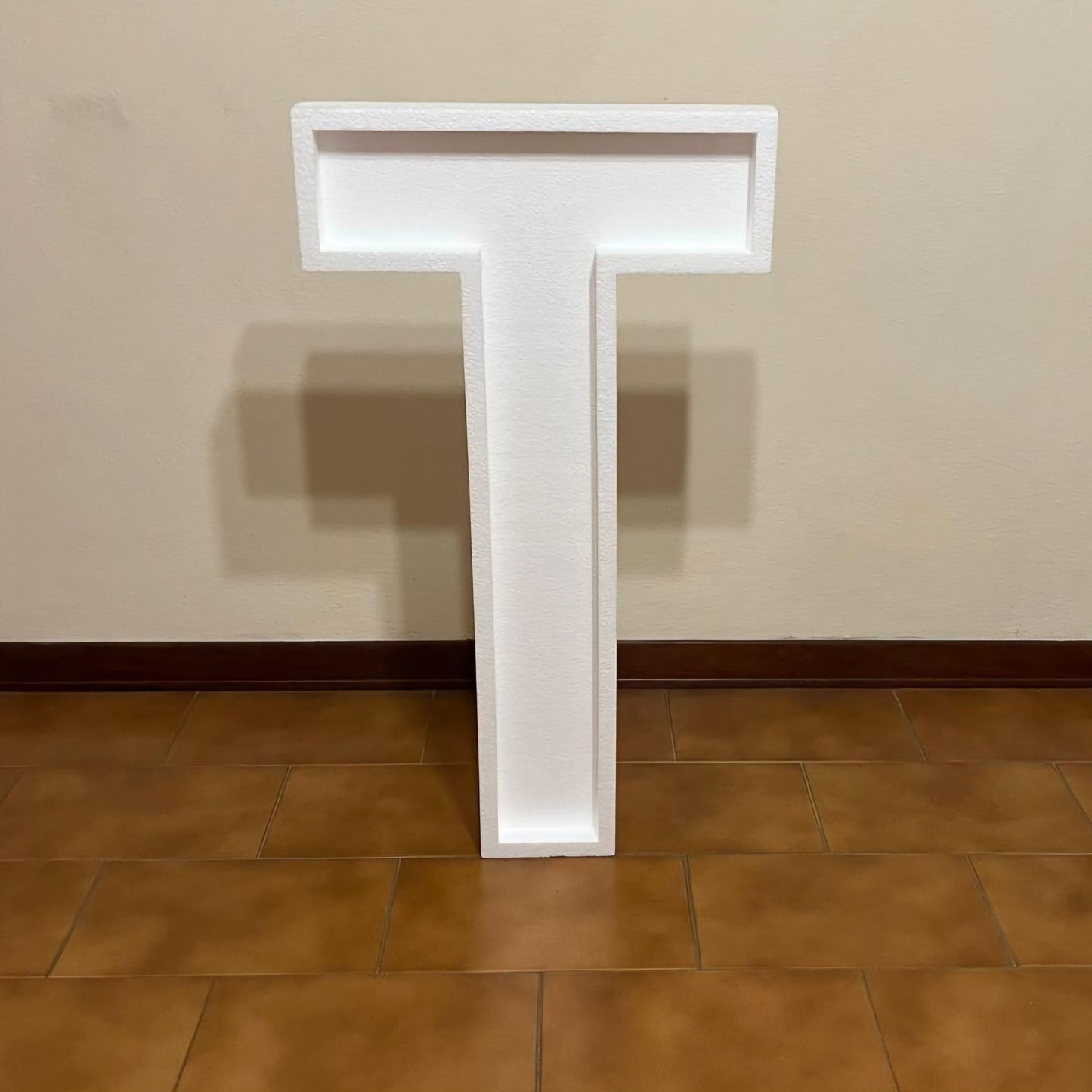 Lettera T Senza Luci