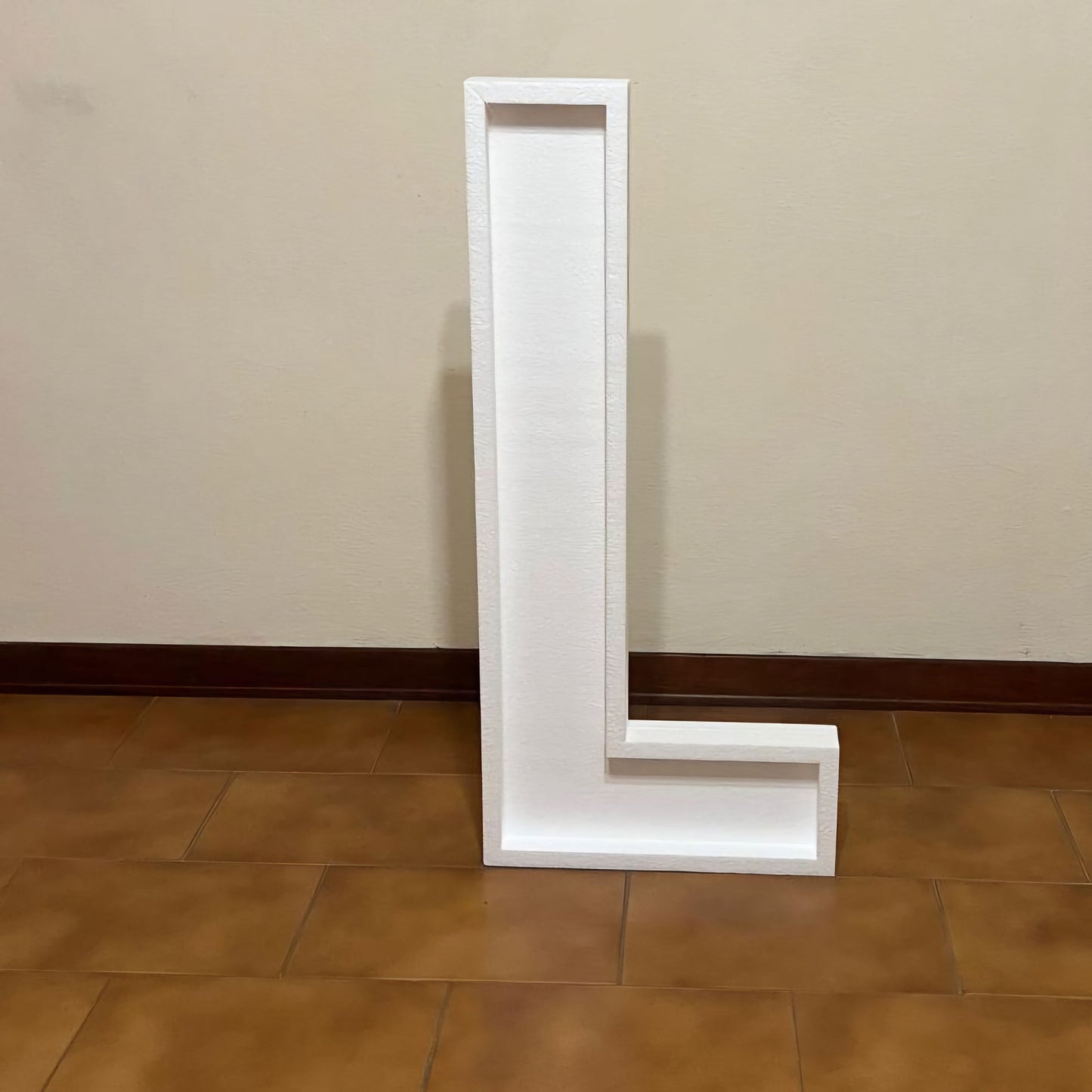 Lettera L Senza Luci