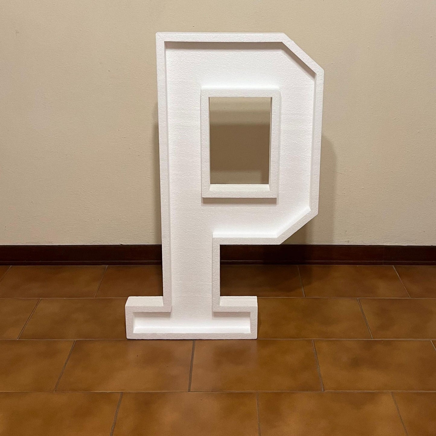 Lettera P Senza Luci