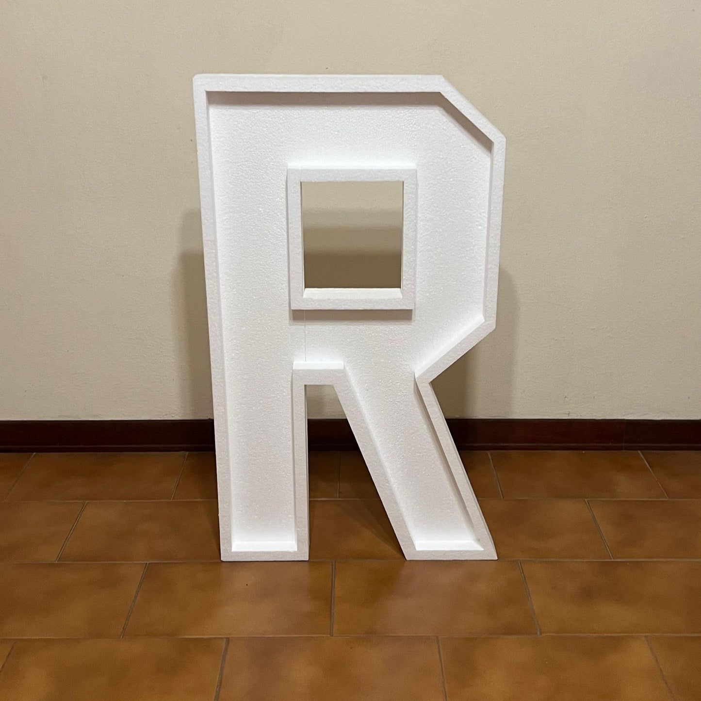 Lettera R Senza Luci