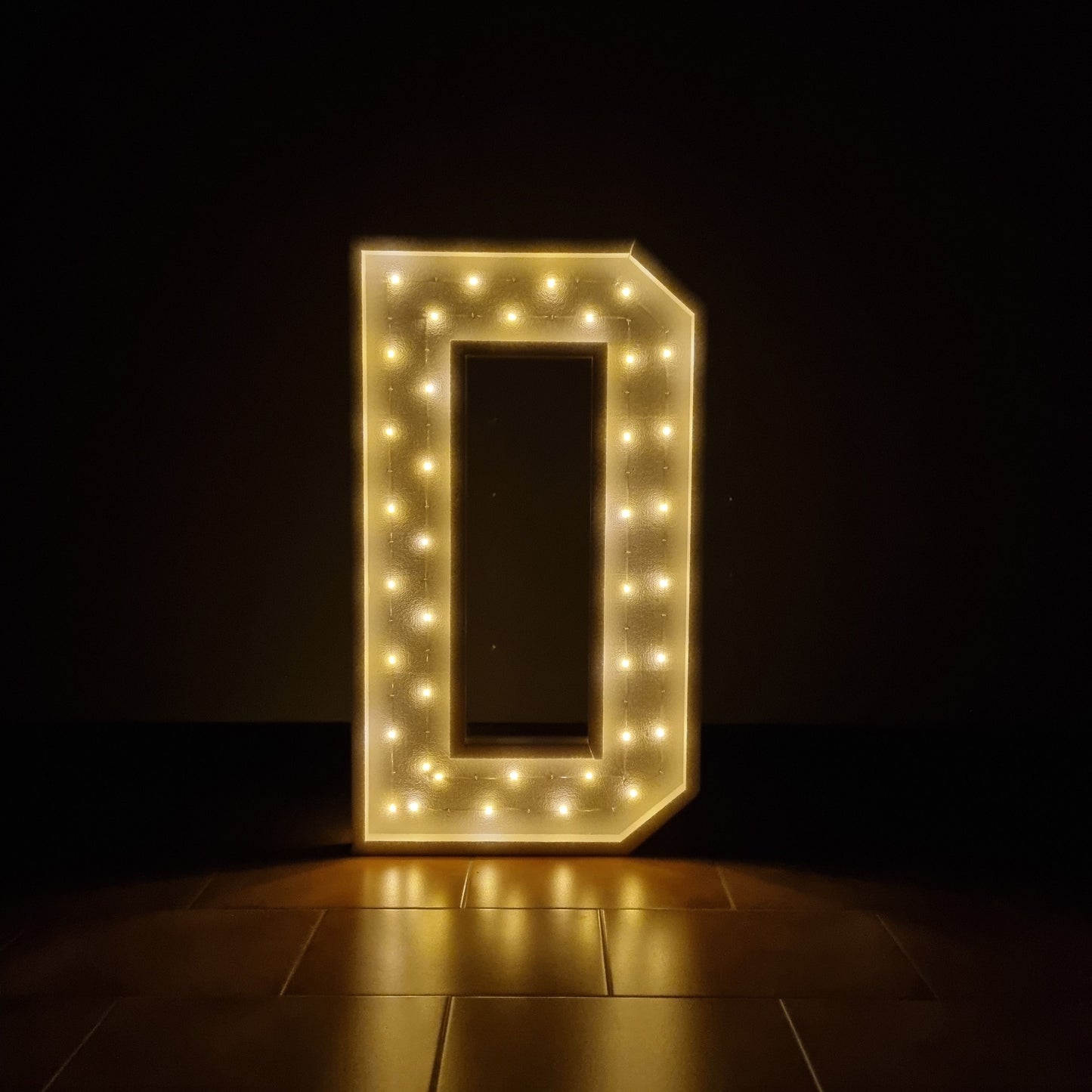 Lettera D Luminosa
