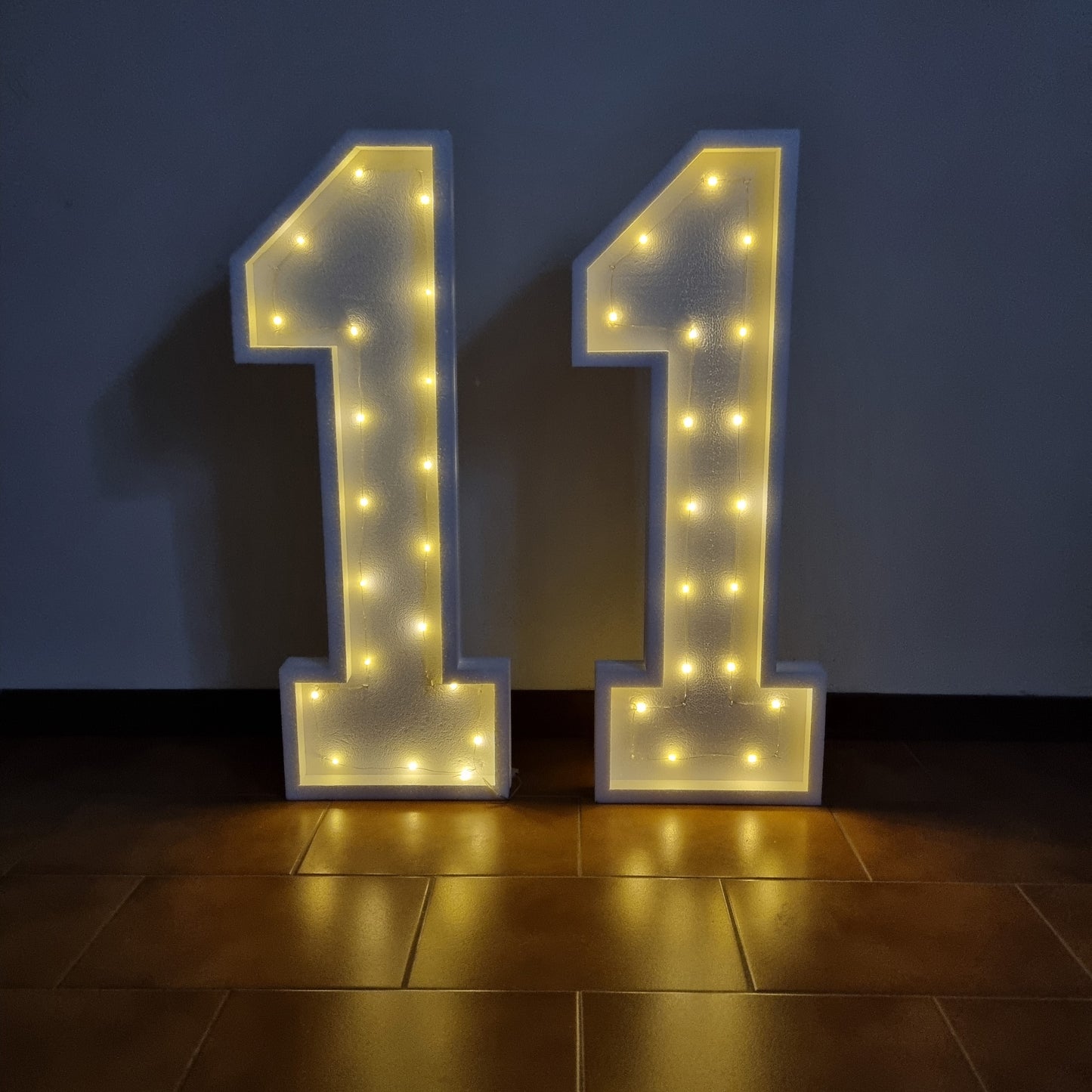 Numero 11 Luminoso Grande