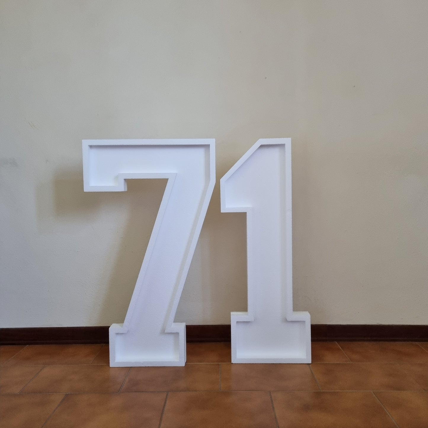 Numero 71 Grande