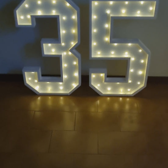 Numero 35 Luminoso Grande