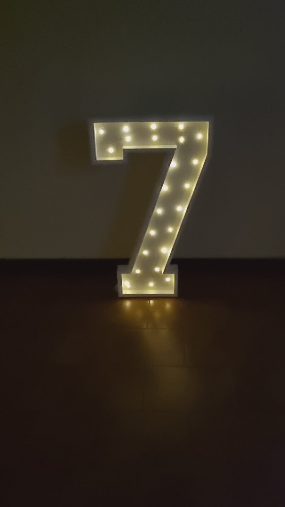 Numero 7 Luminoso Grande