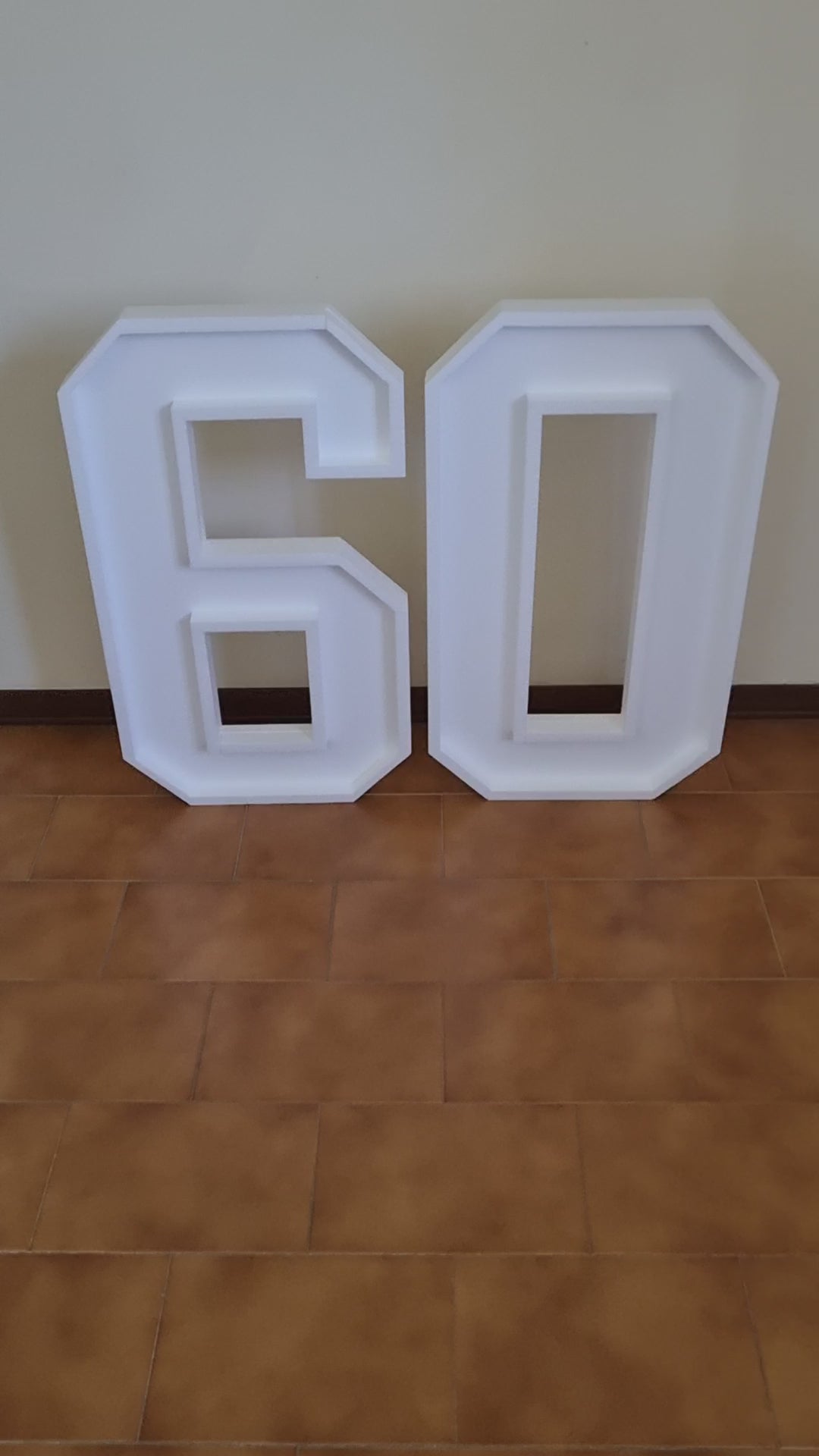 Numero 60 Grande